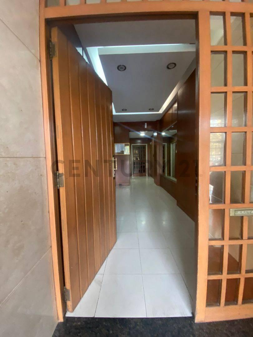 Venta Departamento 4 Amb Disposición Frente, en Pleno Centro de San Miguel 3