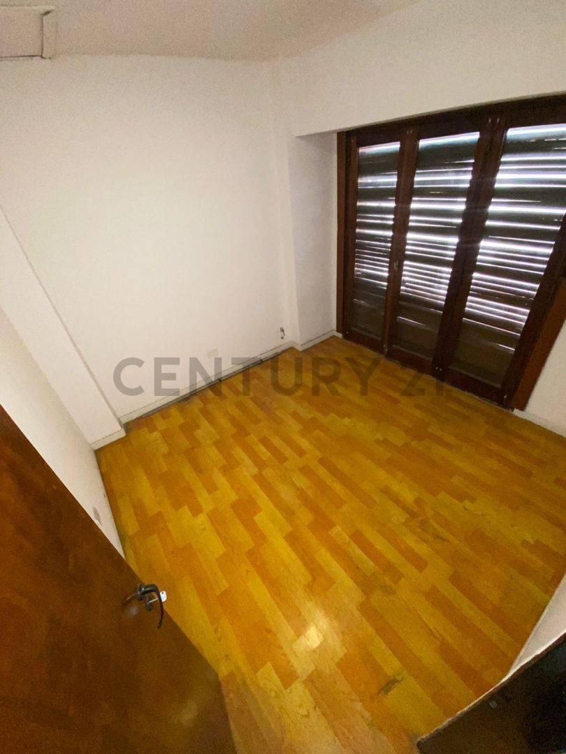 Venta Departamento Contra Frente de 105 M²,en El Centro de San Miguel 4