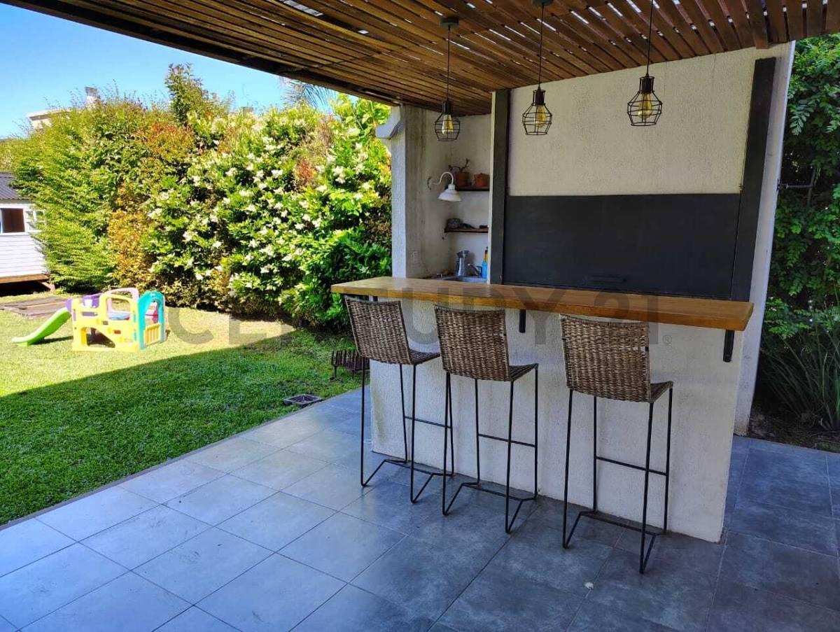 Foto de Casa en alquiler Temporal– Barrio Cerrado La Escondida, Bella Vista, imagen 2