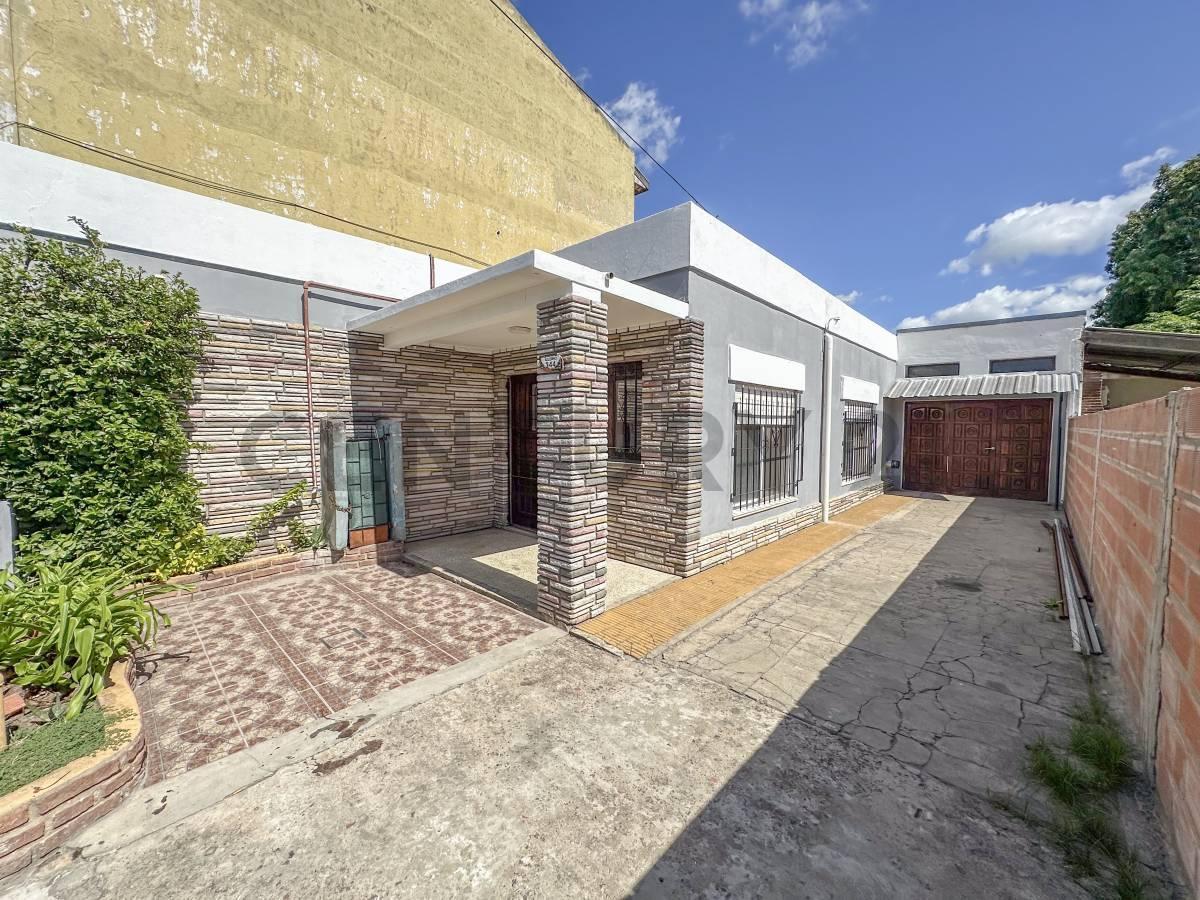 CASA 3 AMBIENTES + MONOAMBIENTE EN VENTA SAN MIGUEL