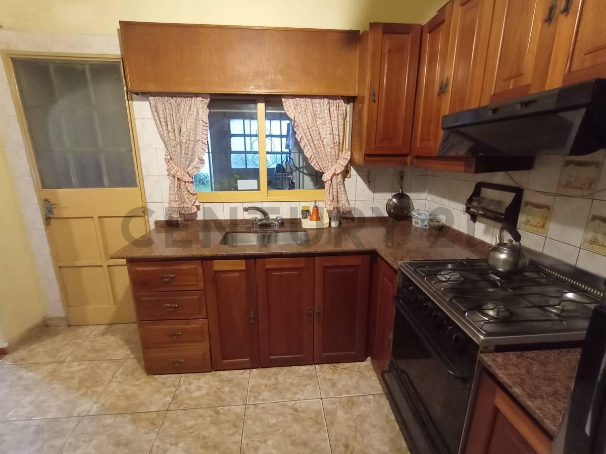 Foto de VENTA CASA JOSE C. PAZ 4 AMBIENTES, imagen 3