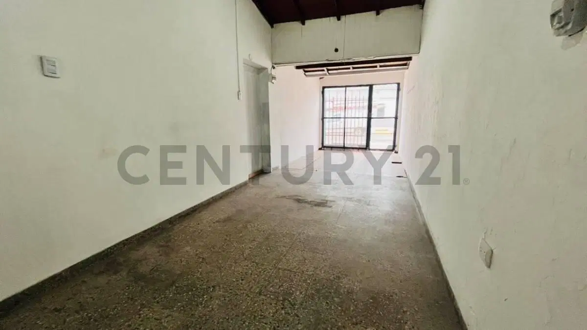 ALQUILER LOCAL COMERCIAL A LA CALLE - EXCELENTE UBICACIÓN 5