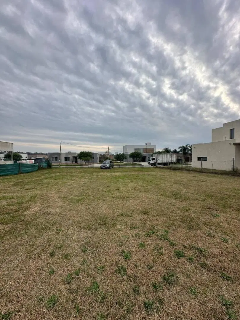 VENTA LOTE EN BARRIO CERRADO EL ENSUEÑO 2