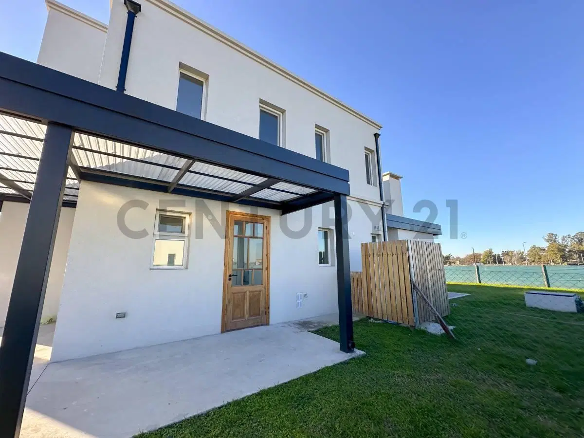 VENTA | CASA A ESTRENAR EN VILLAGE JOVEN | FINANCIACIÓN DISPONIBLE 4