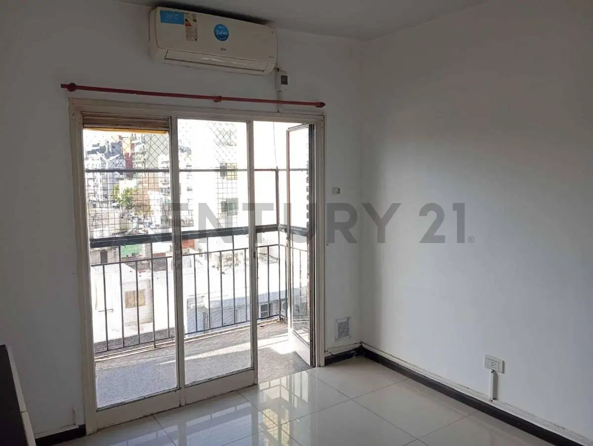Venta departamento 3 ambientes ubicación estratégica 2