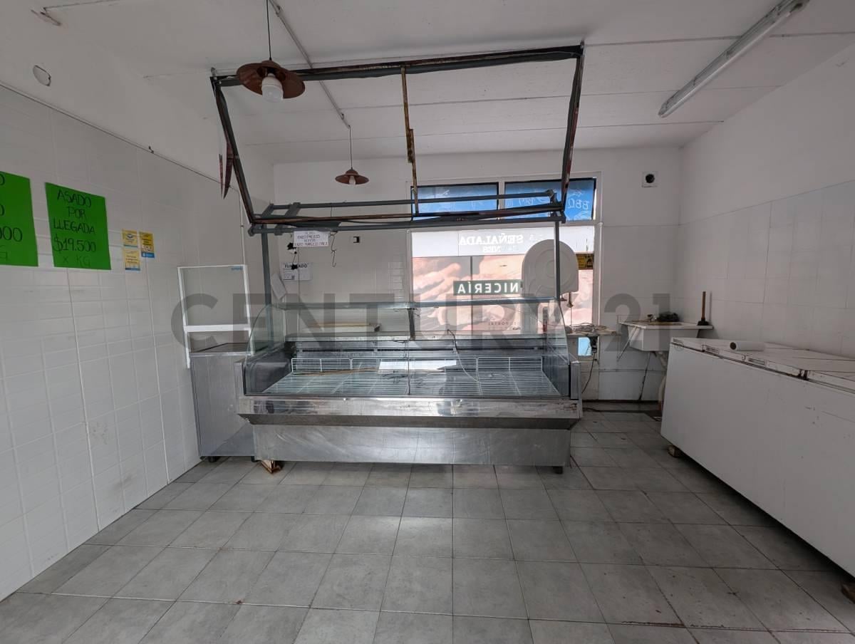 Foto de Local Comercial en Alquiler | Ideal Carnicería | Paseo Portal Bella Vista, imagen 1
