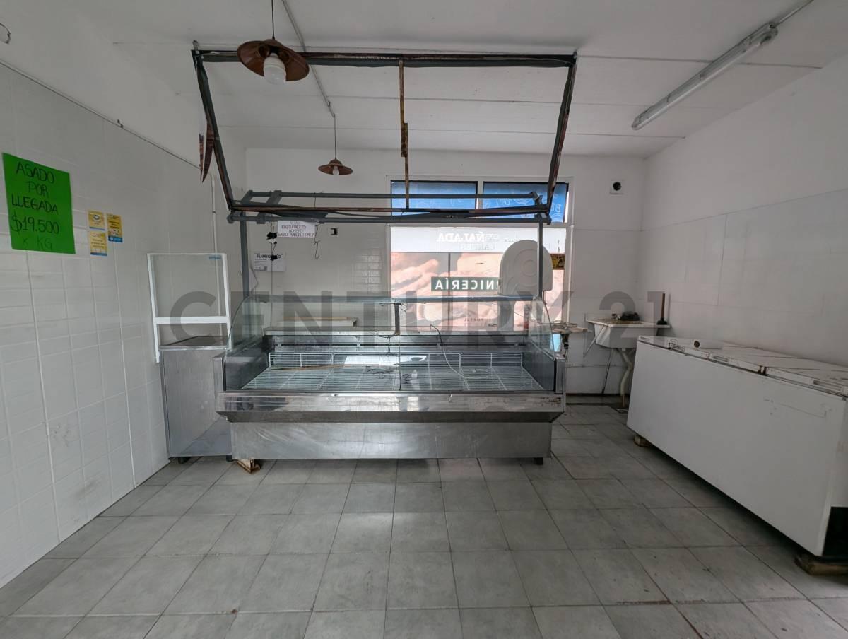 Foto de Local Comercial en Alquiler | Ideal Carnicería | Paseo Portal Bella Vista, imagen 2