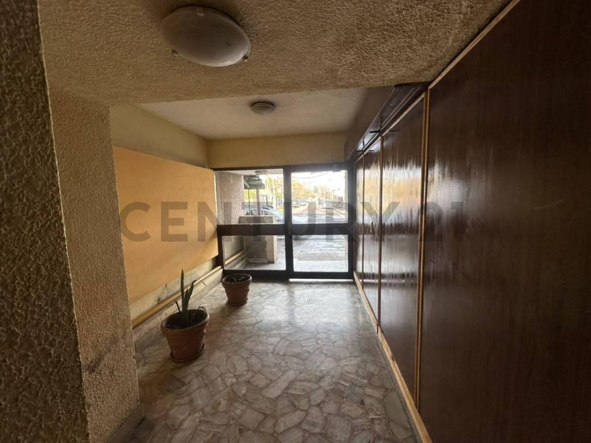 Foto de Departamento en Venta de 2 Ambientes en José C. Paz | Balcón al Frente, imagen 1
