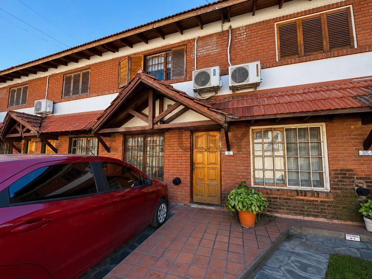 Foto de VENTA DUPLEX 3 AMBIENTES EN COMPLEJO- CASTELAR MORON/APTO CREDITO, imagen 4