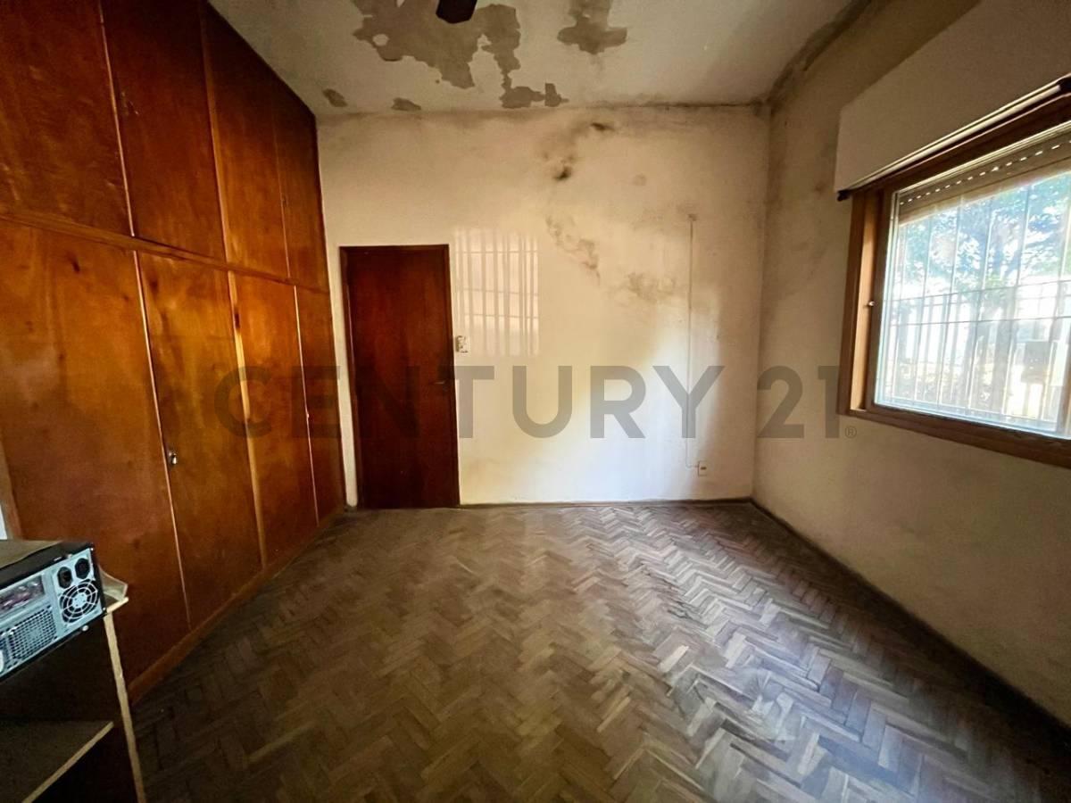 Foto de VENTA CASA 3 AMBIENTES - APTO CREDITO - SAN MIGUEL, imagen 3