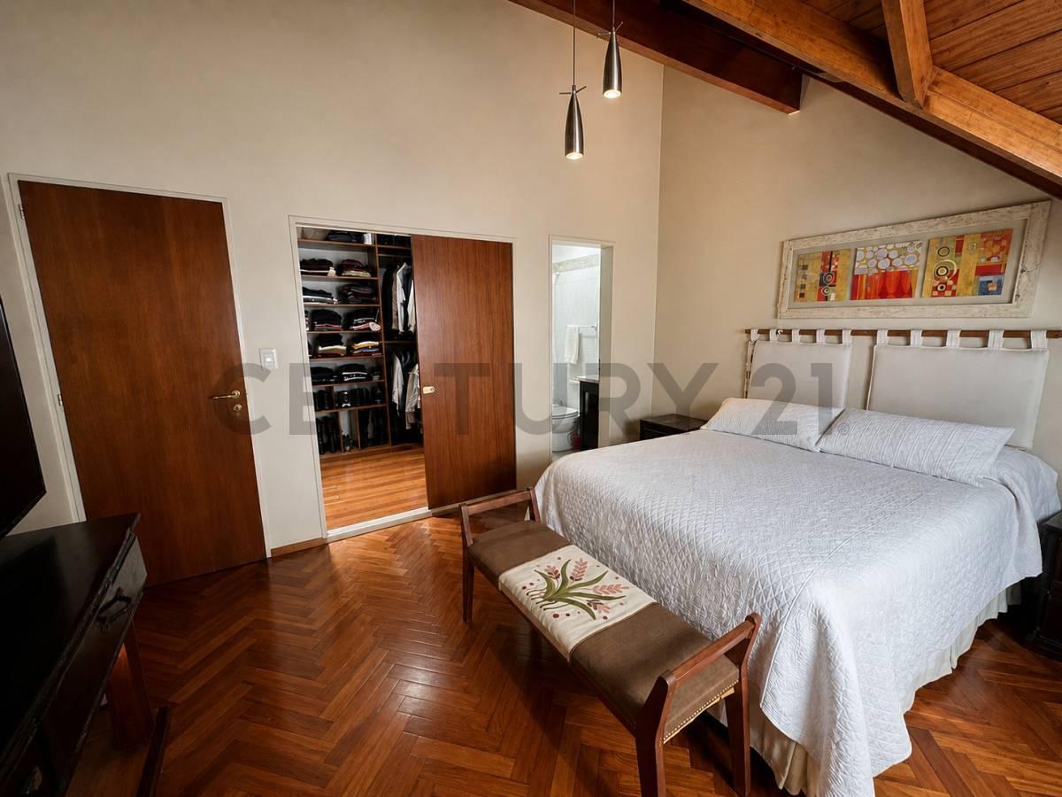 Foto de NUEVO VALOR || VENTA DE CASA 4 AMBIENTES EN SAN MIGUEL | APTA CRÉDITO, imagen 5