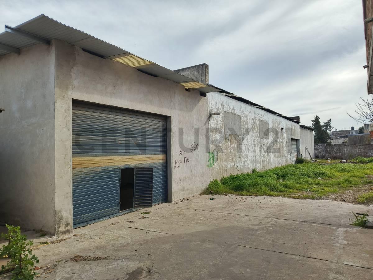 Foto de Galpón en Venta en Moreno sobre Av. Libertador – 851 m² de Terreno, imagen 2