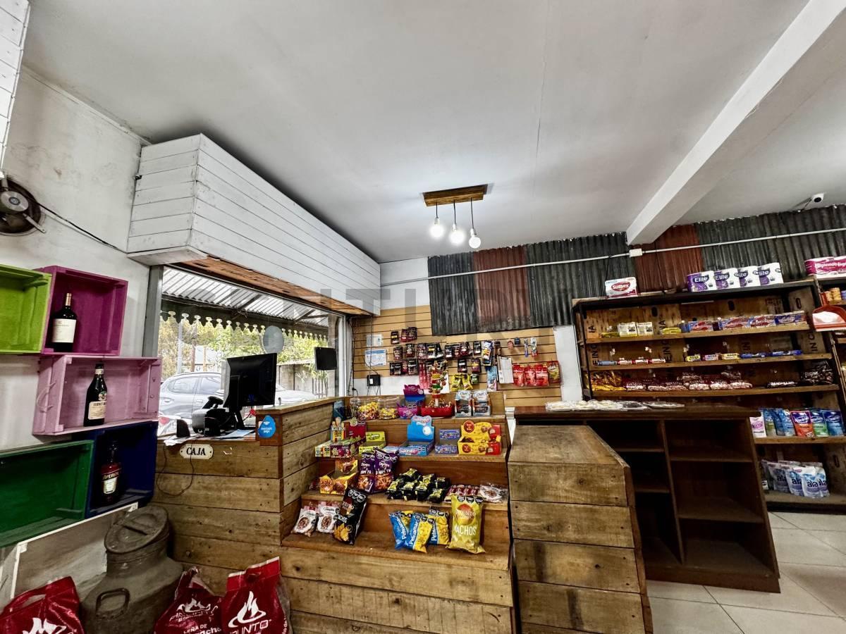 Foto de LOCAL COMERCIAL A LA VENTA EN BELLA VISTA, imagen 3
