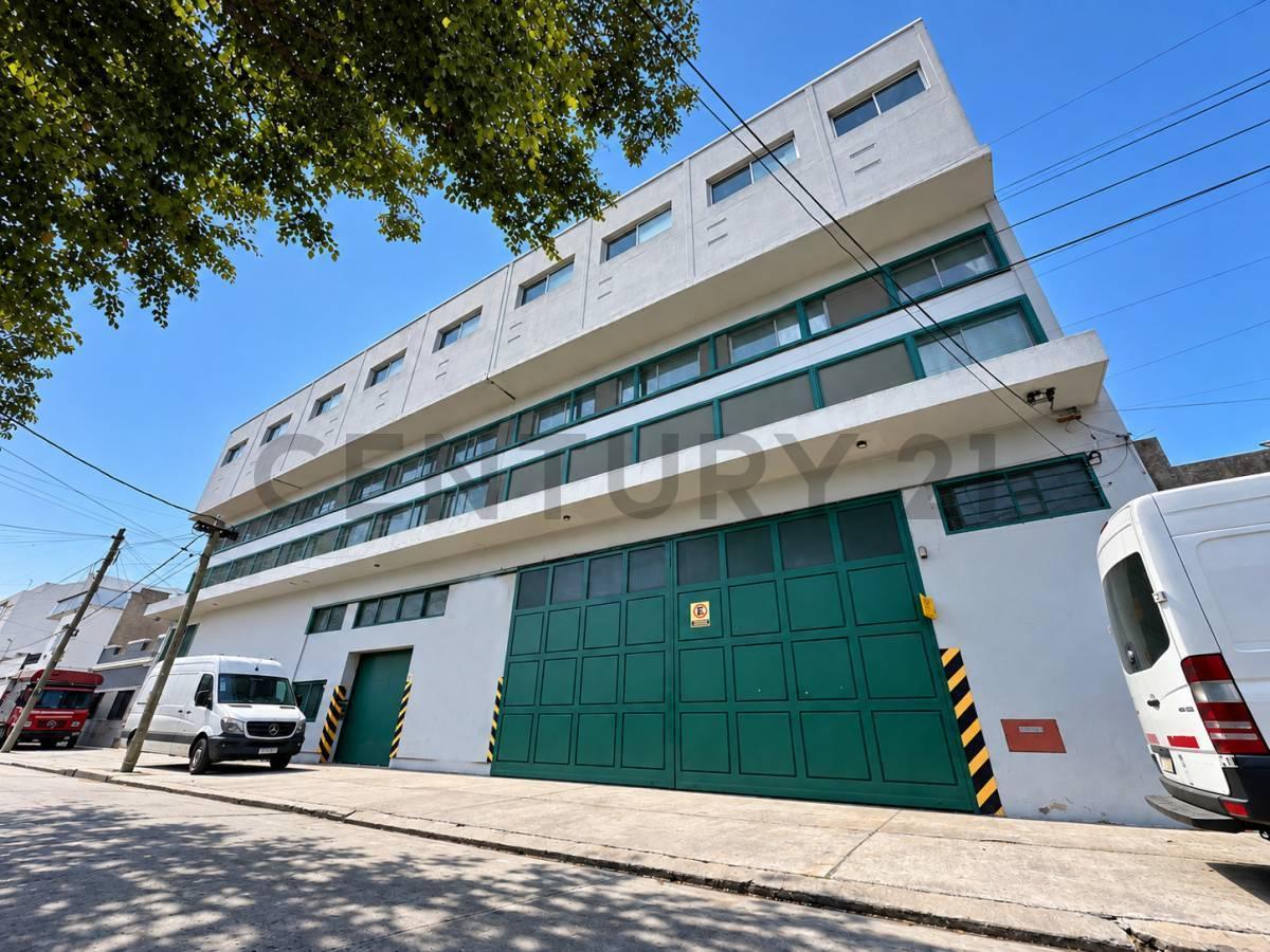 Foto de GALPÓN de 4479 m2 EN CIUDADELA | Próximo a la Av. General Paz, imagen 3