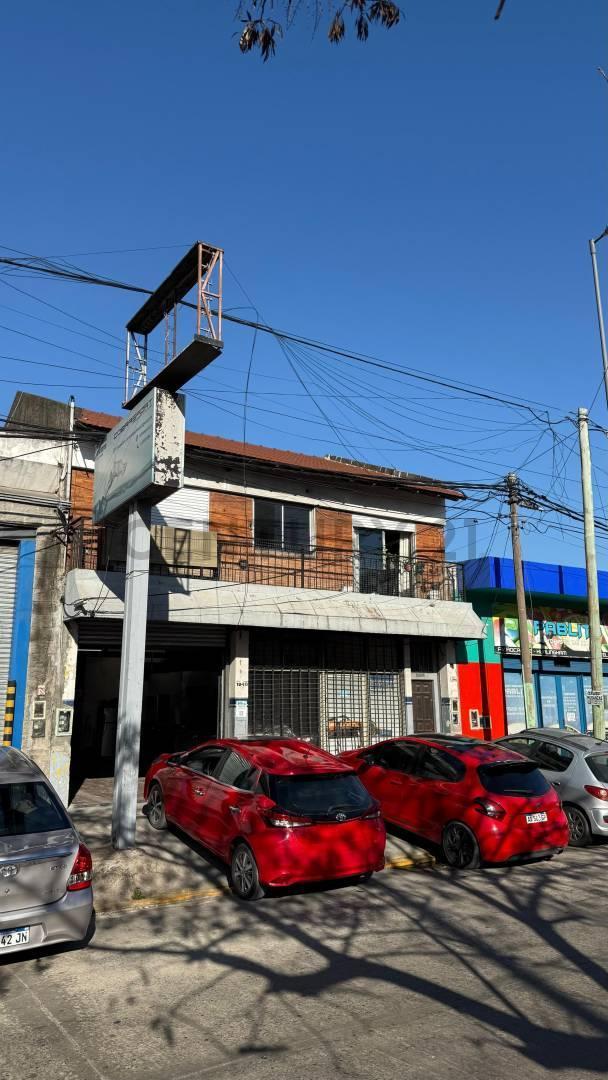 Foto de PROPIEDAD EN VENTA HURLIGHAM POSIBLE DESARROLLO, imagen 1