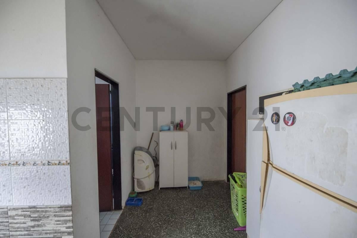 Foto de VENTA 2 CASAS EN BLOQUE EN EL CENTRO DE JOSE C PAZ, imagen 5