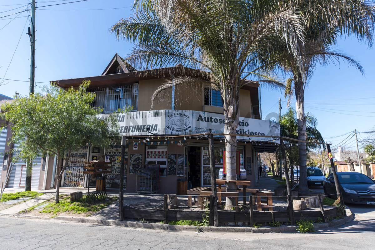 Foto de Casa 4 ambientes con locales + monoambiente APTA CREDITO en Muñiz, imagen 3
