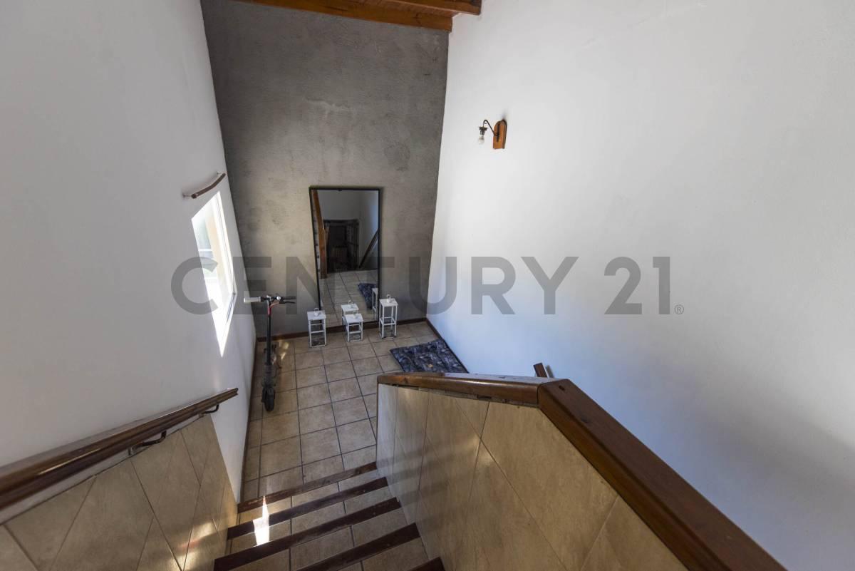 Foto de Casa 4 ambientes con locales + monoambiente APTA CREDITO en Muñiz, imagen 5
