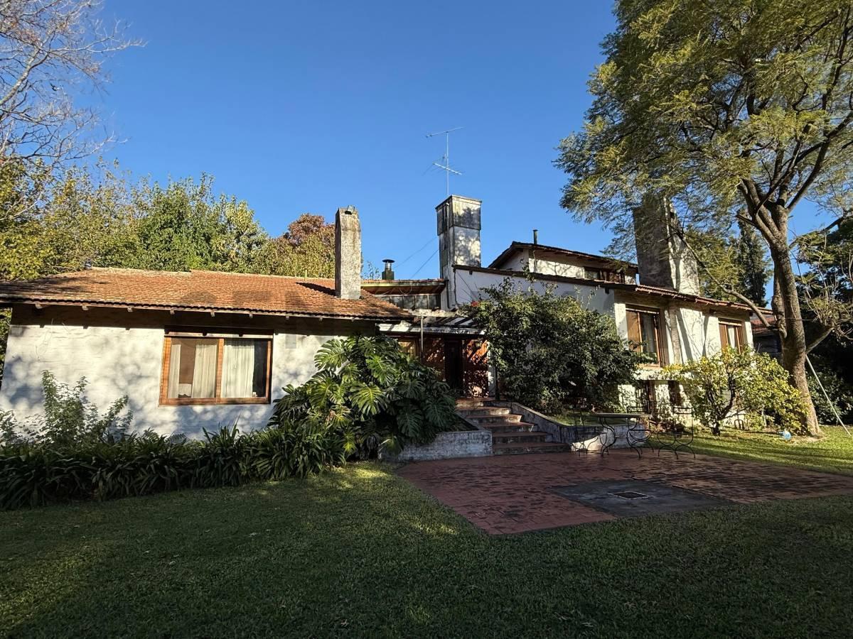 Foto de Casa En Venta en Bella Vista - 5 dormitorios - Pileta y Gran Parque, imagen 3