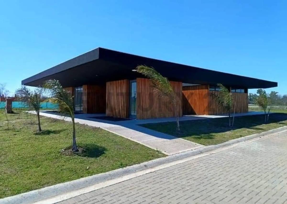 Foto de Lote en Venta Village Plaza- OPORTUNIDAD UNICA PARA TU PROXIMO HOGAR!, imagen 1