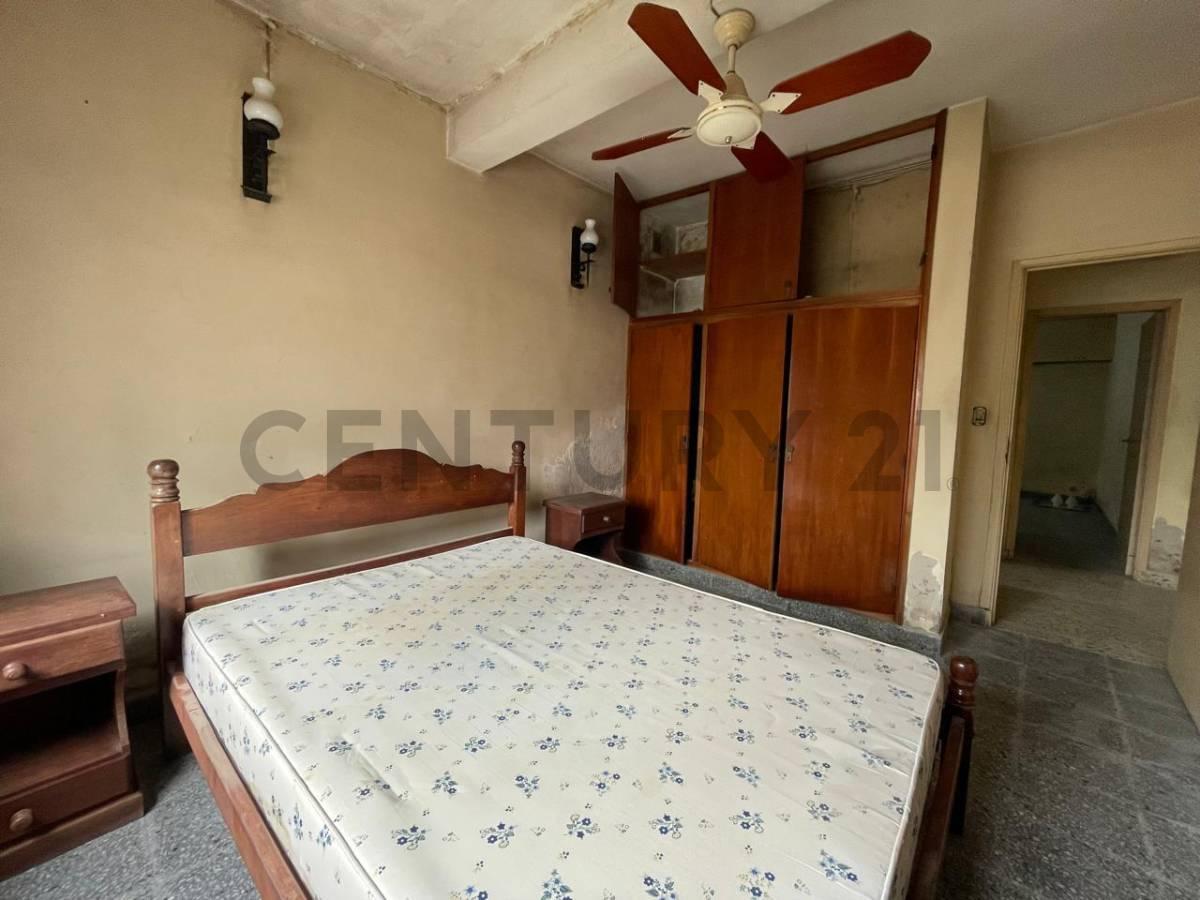 Foto de Venta Casa 3 ambientes a reciclar en Tortuguitas, imagen 2