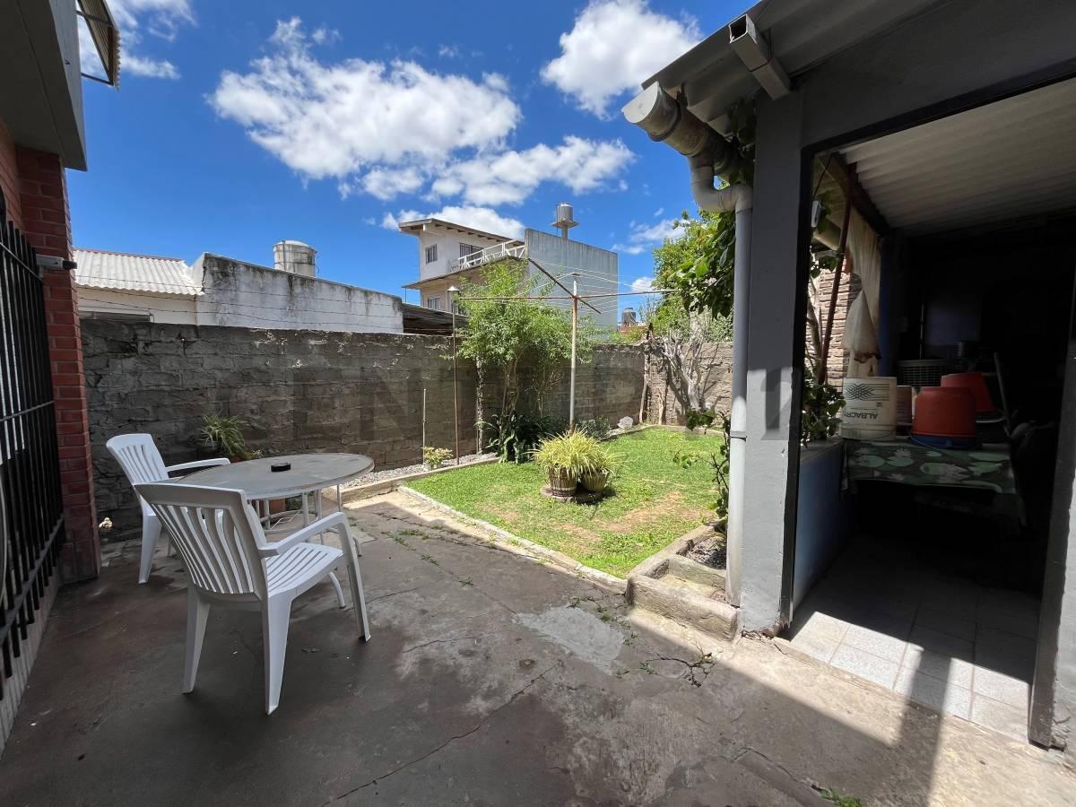 Foto de Venta Casa multifamiliar - San Miguel, imagen 3