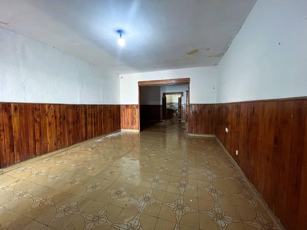 Foto de Casa de 3 ambientes con local al frente, imagen 3