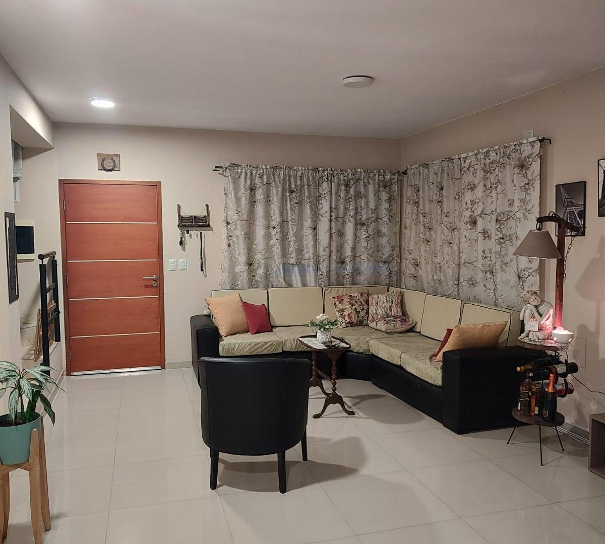 Foto de Casa en Alquiler temporal en Barrio Cerrado-Gran Roble|San Miguel, imagen 5