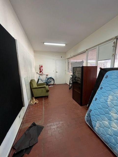 Local Comercial de 18 m² en Galeria Av La Plata y J. B. Alberdi en Caballito en Venta 4