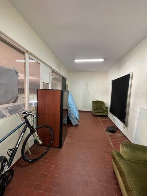 Local Comercial de 18 m² en Galeria Av La Plata y J. B. Alberdi en Caballito en Venta 2