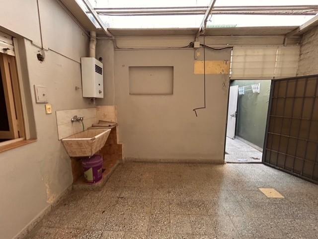 Foto de PH de 2 ambientes en planta baja con patio en Venta en Floresta, imagen 5