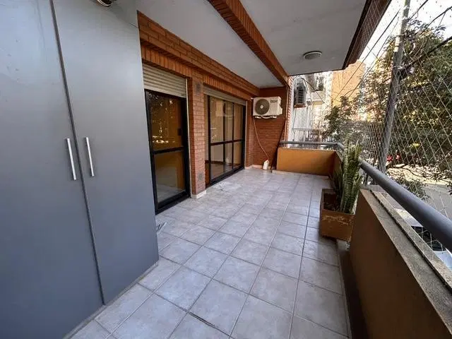 Excelente dpto 2 amb con balcón aterrazado frente a Parque Chacabuco en alquiler 2