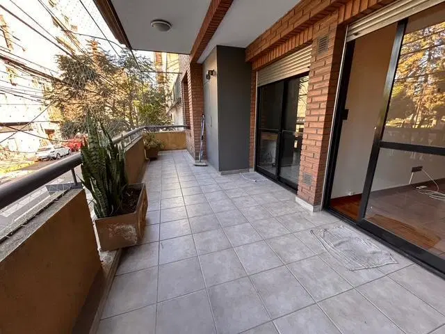 Excelente dpto 2 amb con balcón aterrazado frente a Parque Chacabuco en alquiler 3