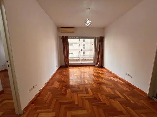 Depto 2 amb al ctfte con balcón y cochera con amenities en alquiler en Caballito 5