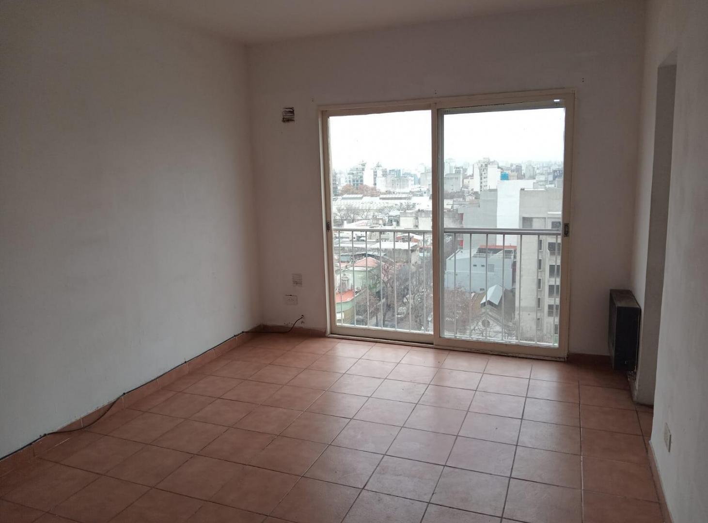 Foto de Departamento 3 amb lateral con balcón francés en alquiler en San, imagen 1