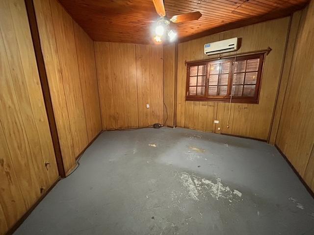 Foto de Venta en Block en Esquina con 2 dptos de 5 y 3 amb con Entrada Indep en, imagen 4