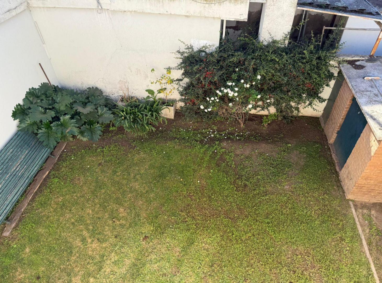 Foto de Casa 4 dormitorios - jardin - cochera - Belgrano al 100 - Coronel Moldes, imagen 4