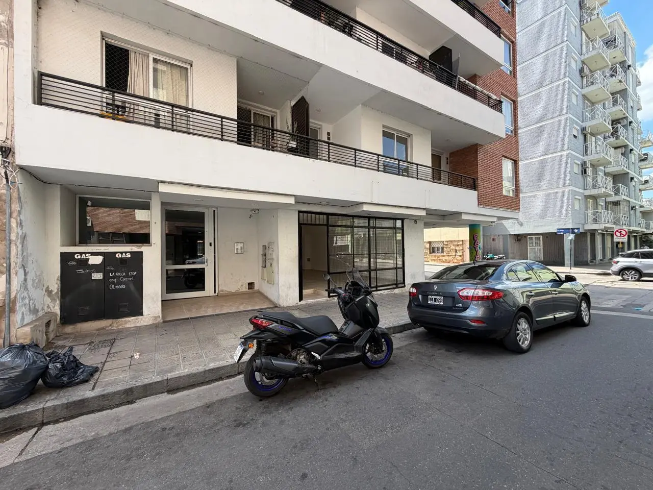 Local Comercial- Esquina - 85m2 - Coronel Agustin Olmedo al 300 - Barrio Alberdi 2