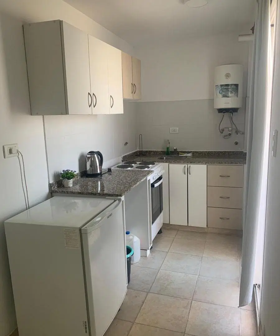 Departamento 1 dormitorio - Amoblado - Av. colon al 1700 - B° Alberdi 5