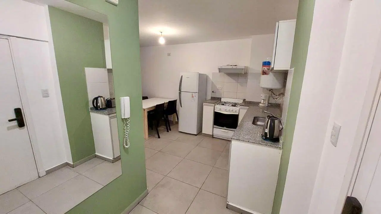Departamento 1 dormitorio - amoblado - Cochera - Parana al 300 - Nueva Cordoba 5