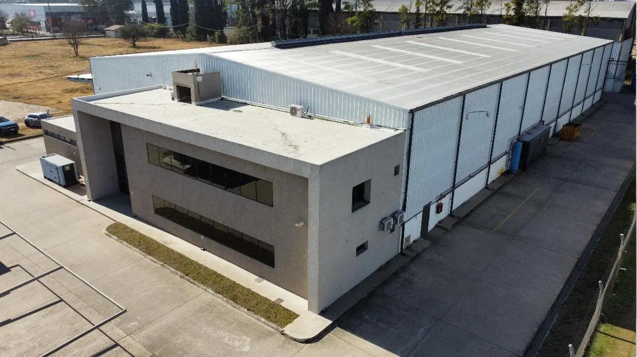 NAVE INDUSTRIAL - OPORTUNIDAD - B° FERREYRA 2