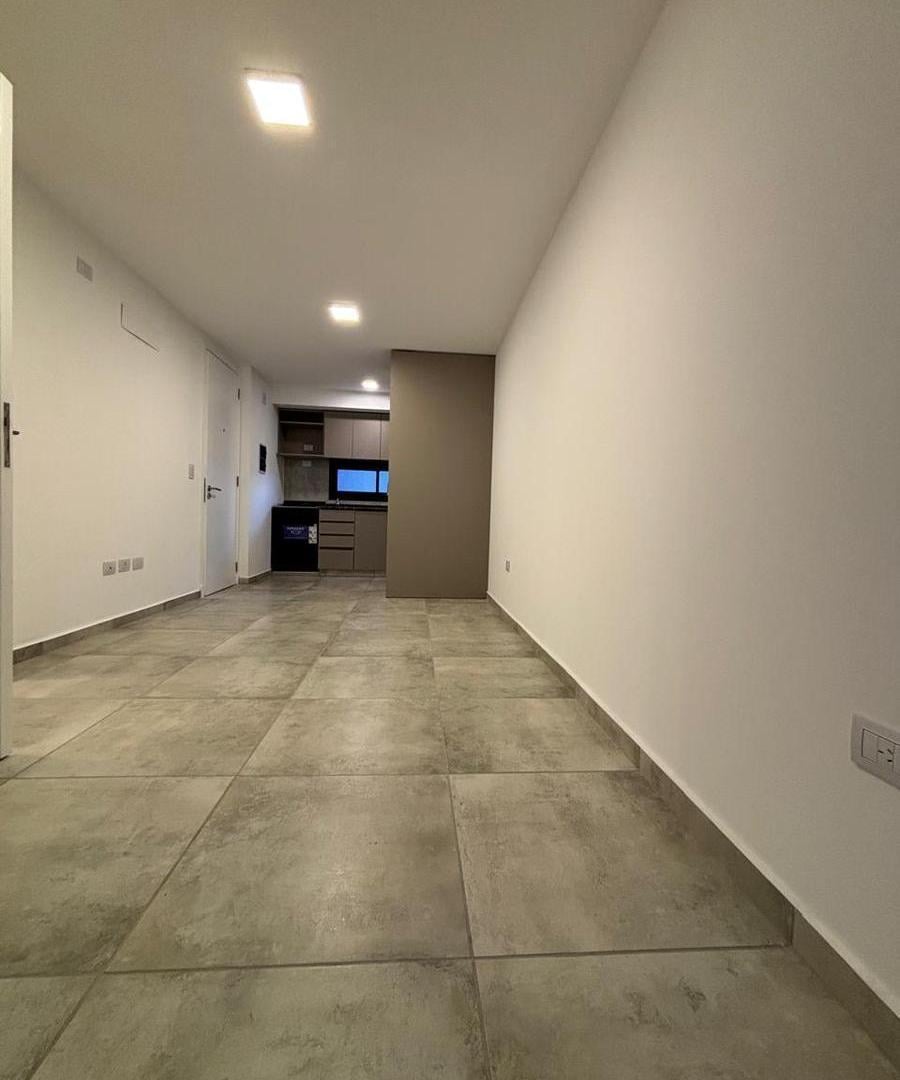 Departamento 1 dormitorio - Balcon -Arturo M. Bas al 300 - B° Centro