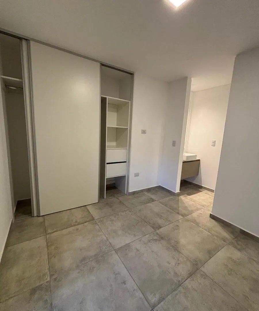 Departamento 1 dormitorio - Balcon -Arturo M. Bas al 300 - B° Centro 4
