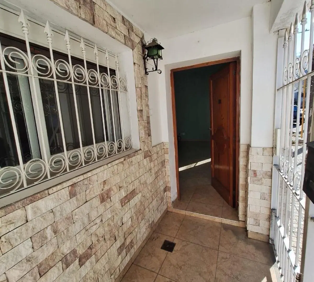 Casa 2 dormitorios - Patio - Terraza -  Juan M. de la Serna al 1900 - Villa Cabrera 3