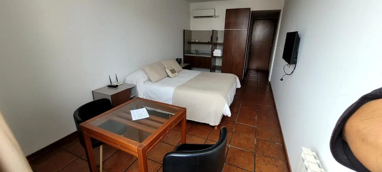 Hotel totalmente amoblado - Caseros al 1900 - Salta Capital 3