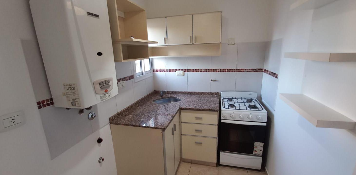 Foto de Departamento 1 dormitorio - Balcon - Jose E. Echeverria - Alto Alberdi, imagen 2