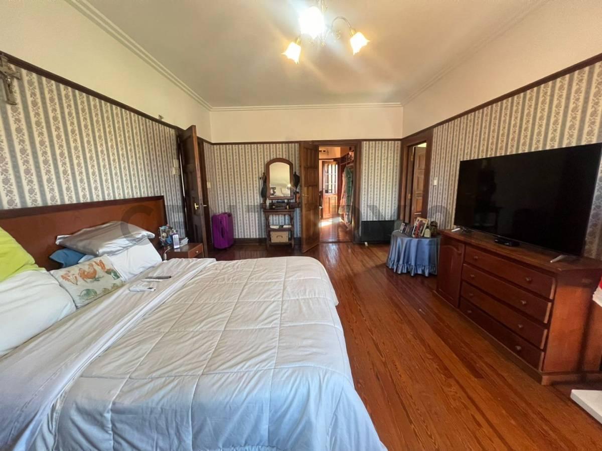 Venta Casa 6 Ambientes con Piscina en Hurlingham 4