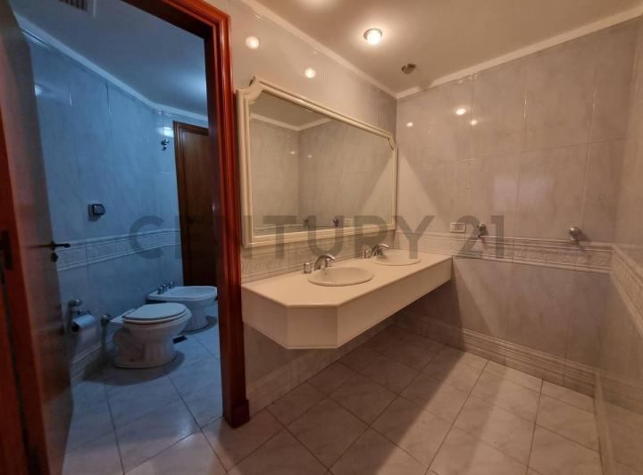 Venta de Edificio en Block – 5 Pisos – Ideal Instituciones y Vivienda de Alta Gama 1