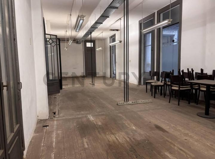 Foto de Alquiler Oficina 304 m² – Galería Güemes – Vista a San Martín y a la, imagen 2