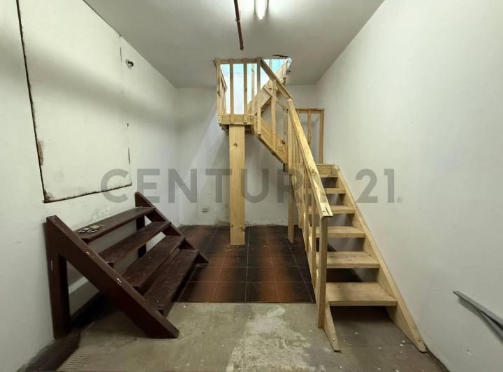 Local en Alquiler – Galería 5ta Avenida – Exclusivo para Indumentaria 5